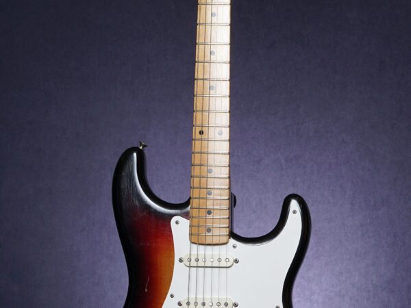 Sunburst 1958 Fender Stratocaster electric guitar